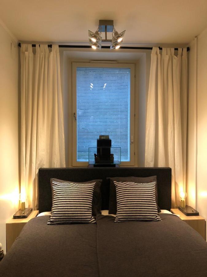 Picturesque Area In Helsinki Center Apartment Bagian luar foto