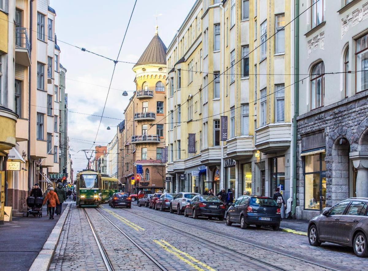 Picturesque Area In Helsinki Center Apartment Bagian luar foto